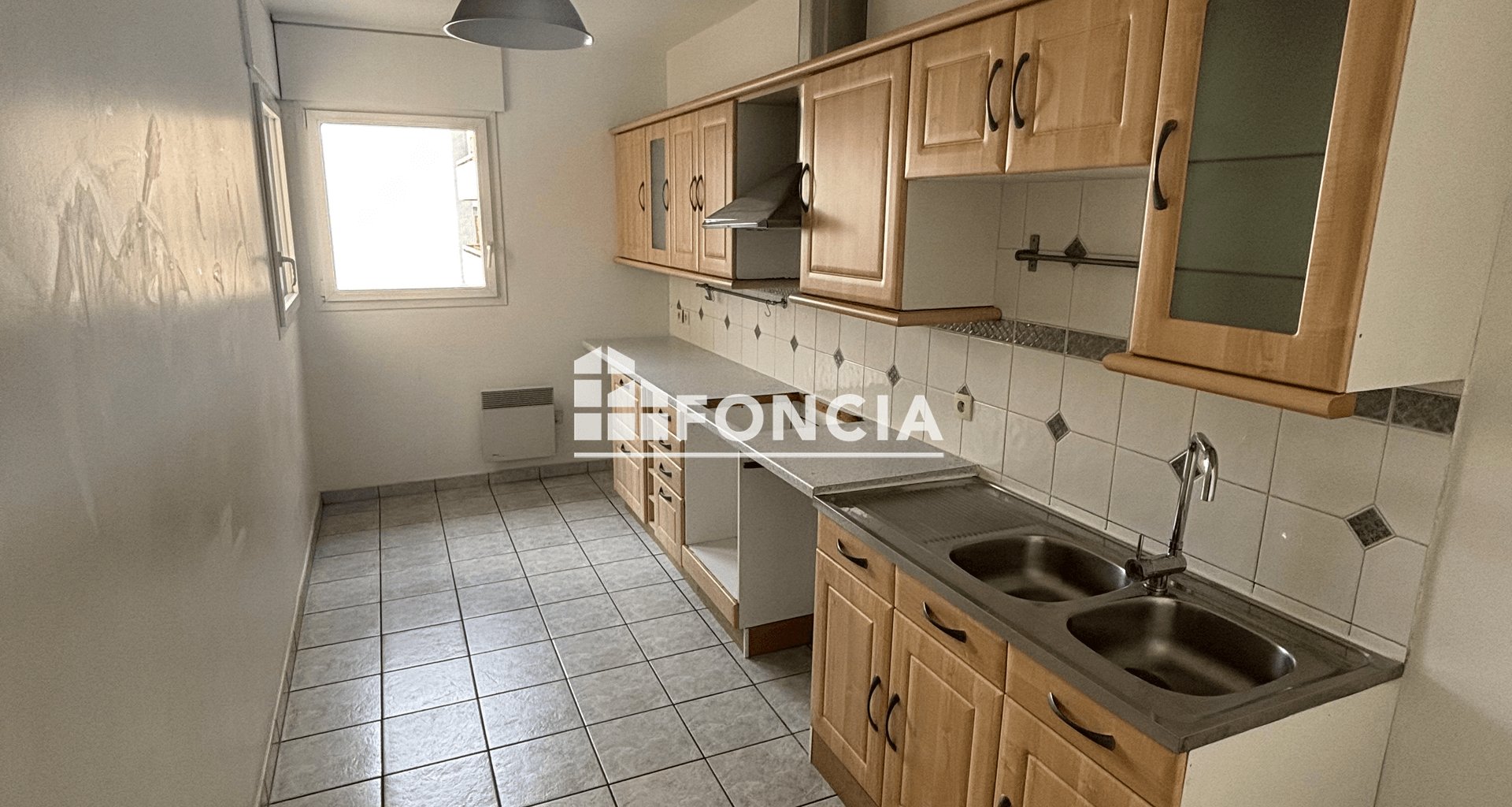 Appartement à louer, 74m², Levallois-Perret