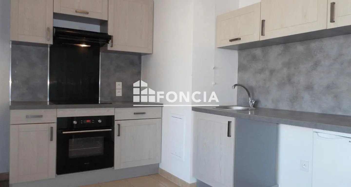 Appartement à louer, 39m², Nanterre