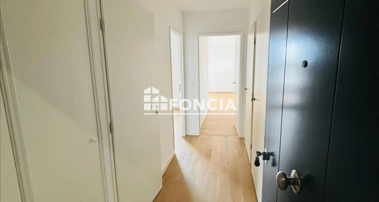 Appartement à louer, 60m², Clichy
