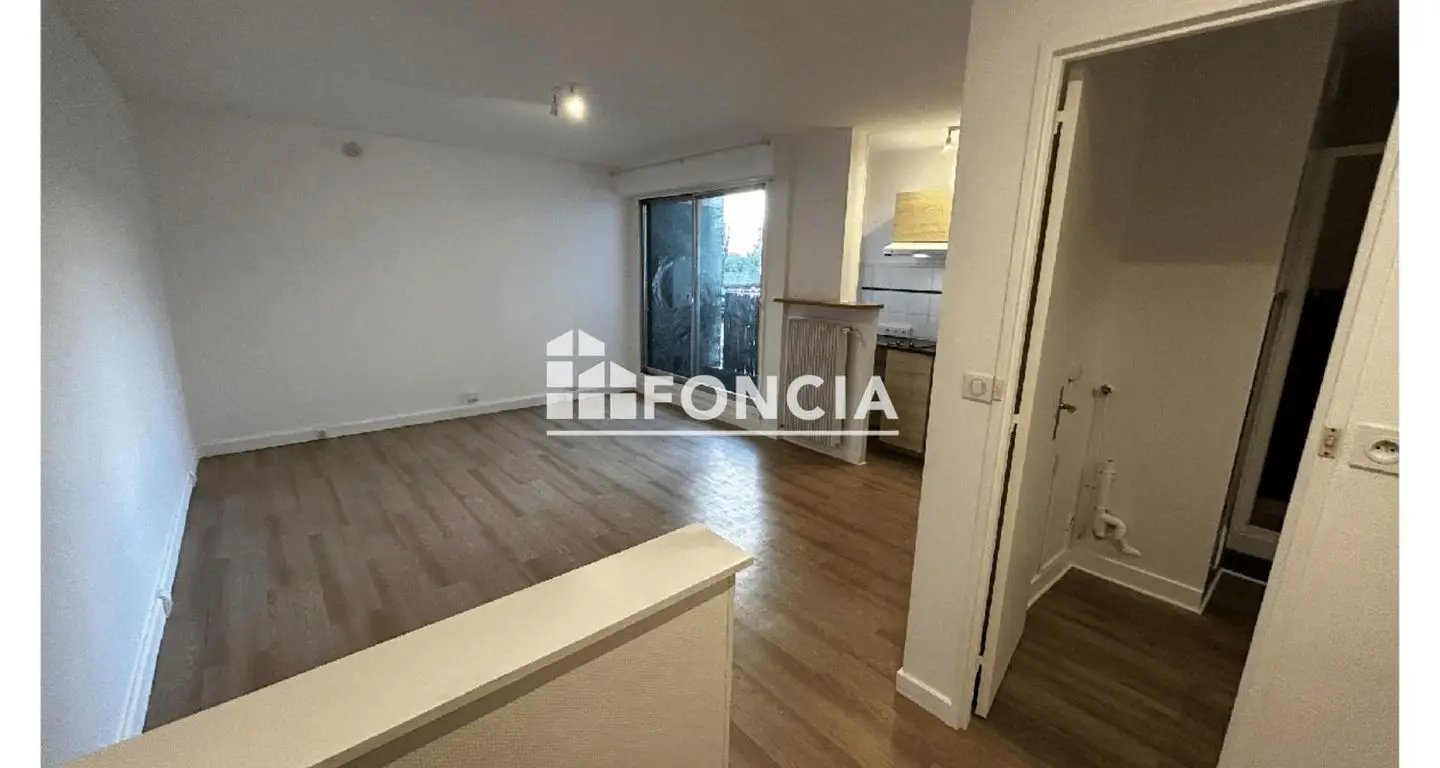 Appartement à louer, 29m², Rueil-Malmaison