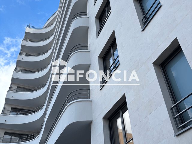 Appartement à louer, 78m², Clichy