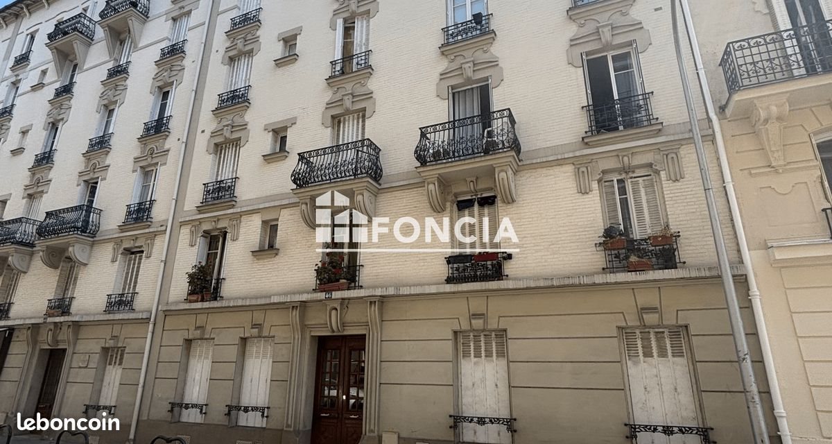 Appartement à louer, 28m², Courbevoie