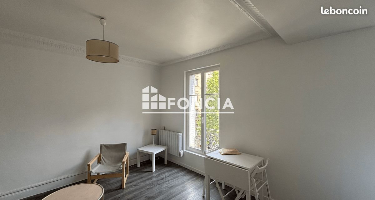 Appartement à louer, 28m², Courbevoie