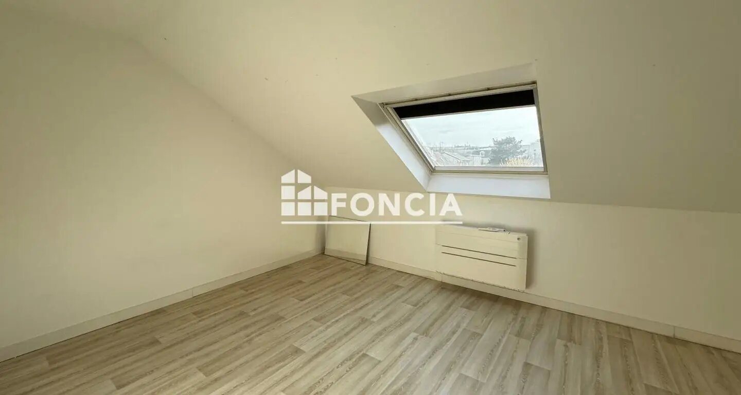 Appartement à louer, 94m², Asnières-sur-Seine