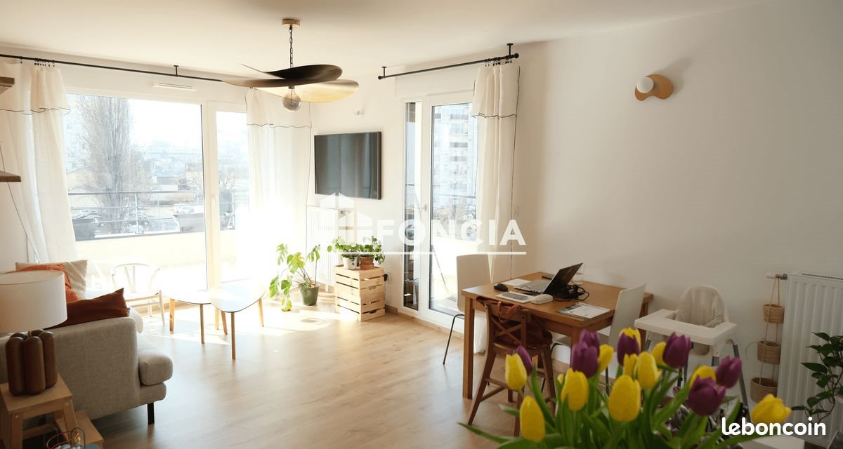 Appartement à louer, 82m², Colombes