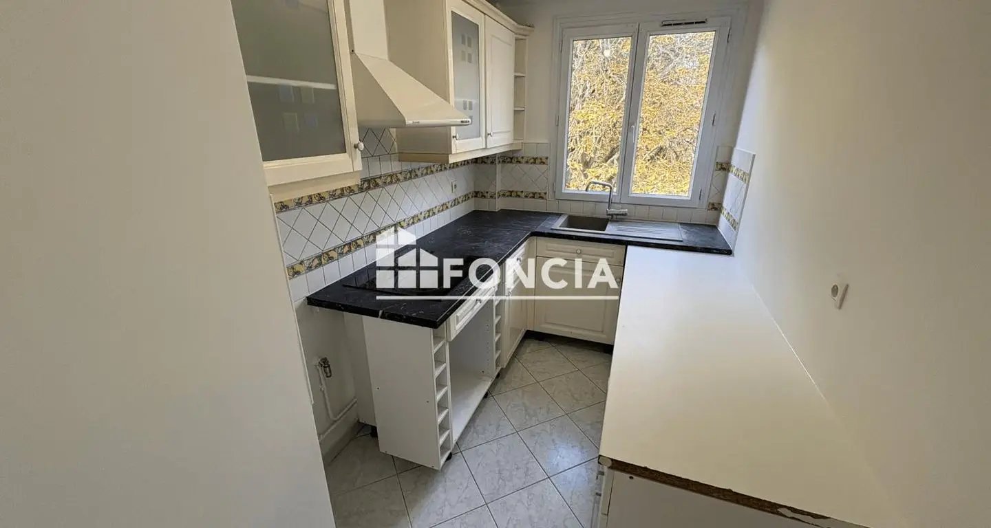 Appartement à louer, 58m², Rueil-Malmaison