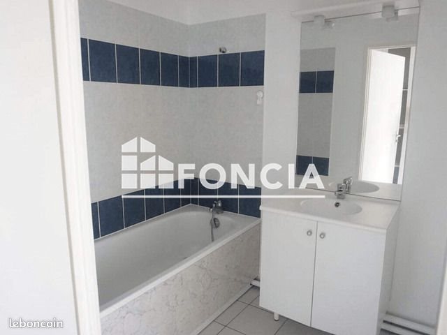 Appartement à louer, 45m², La Roche-sur-Yon