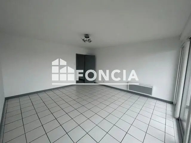 Appartement à louer, 49m², Jonzac