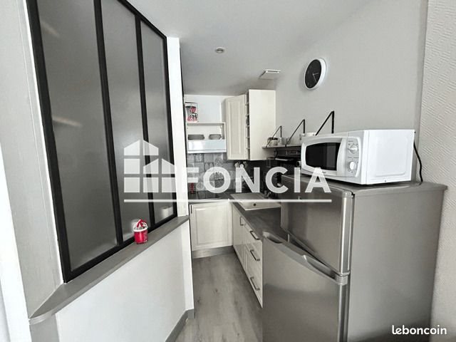 Appartement à louer, 17m², Rochefort