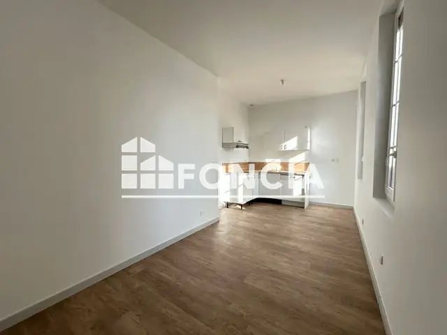 Appartement à louer, 26m², Rochefort