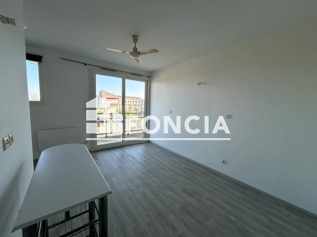 Appartement à louer, 20m², Rochefort