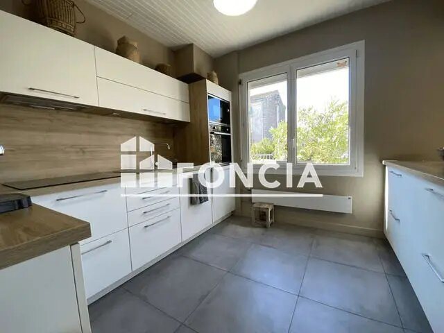 Maison à louer, 109m², La Rochelle