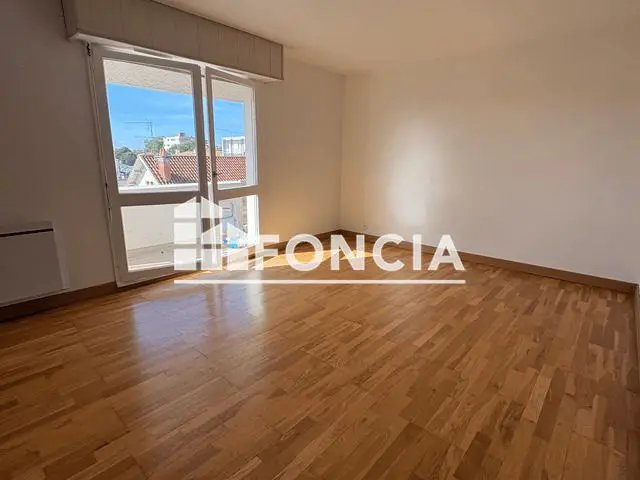 Appartement à louer, 60m², Niort
