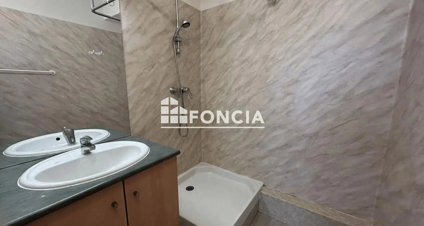 Appartement à louer, 21m², La Rochelle