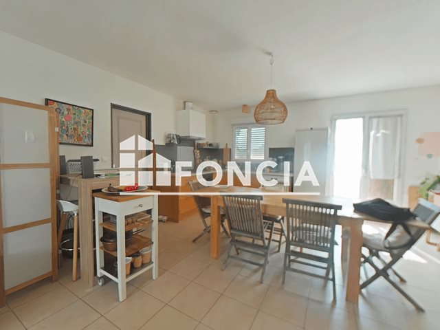 Maison à louer, 73m², Jonzac