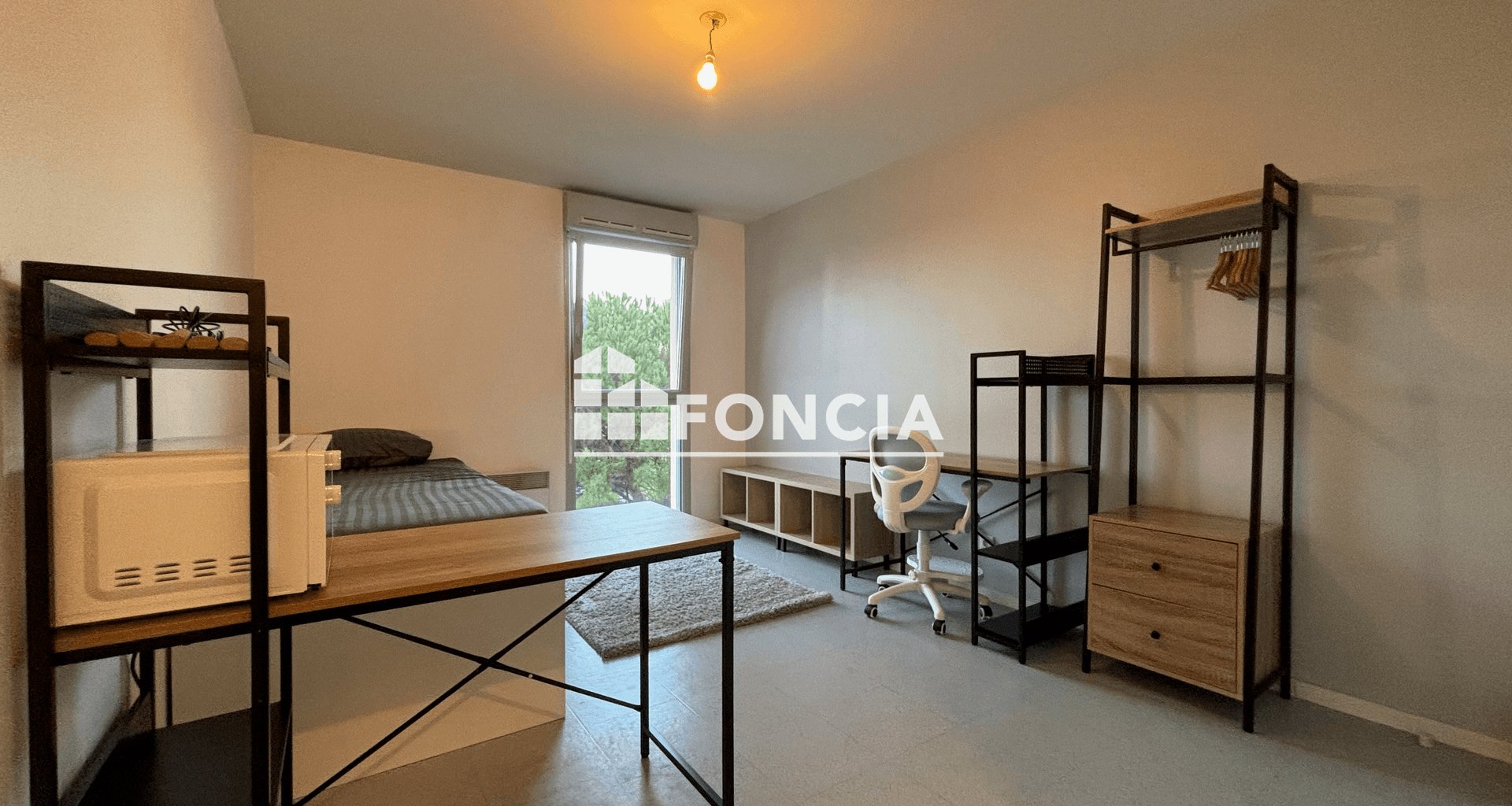 Appartement à louer, 18m², Saint-Nazaire