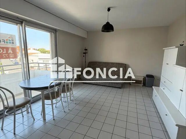 Appartement à louer, 26m², Saint-Gilles-Croix-de-Vie