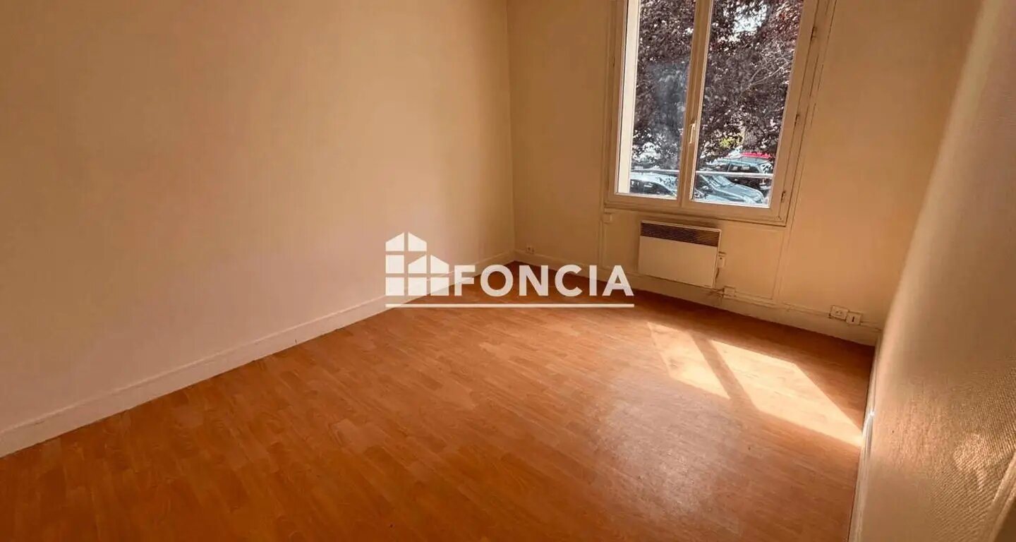 Appartement à louer, 35m², Mantes-la-Jolie