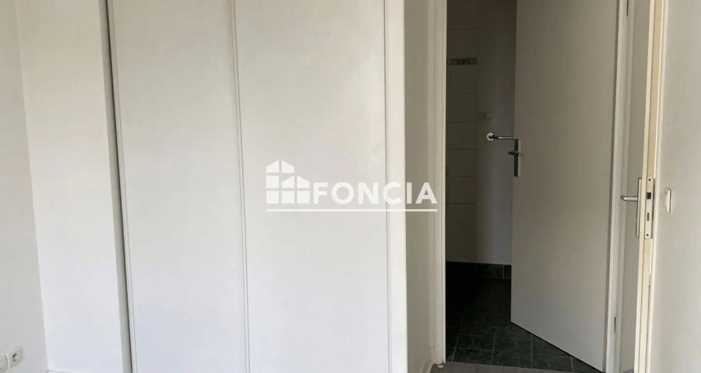 Appartement à louer, 49m², Mantes-la-Jolie
