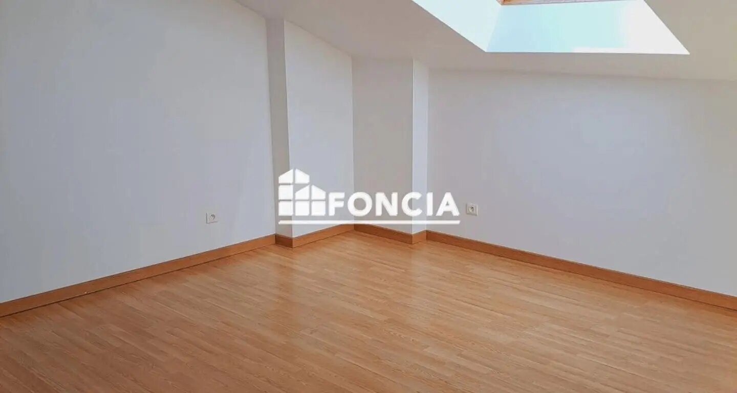 Appartement à louer, 37m², Bouafle