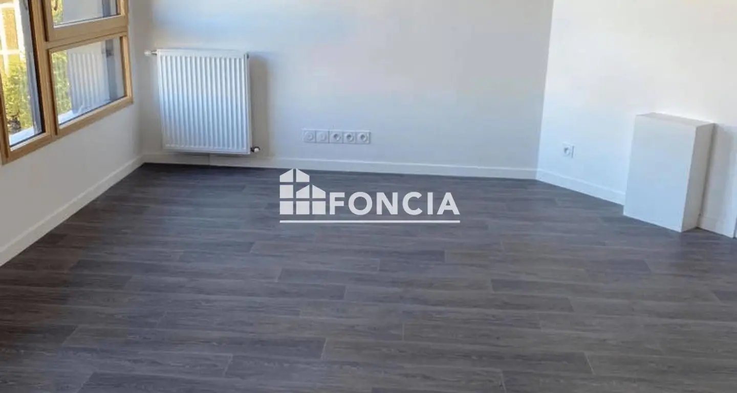 Appartement à louer, 38m², Mantes-la-Jolie