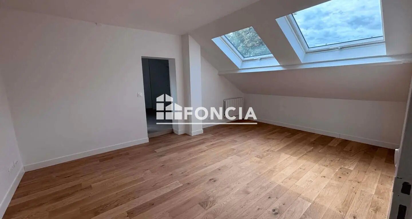 Appartement à louer, 58m², Mantes-la-Jolie