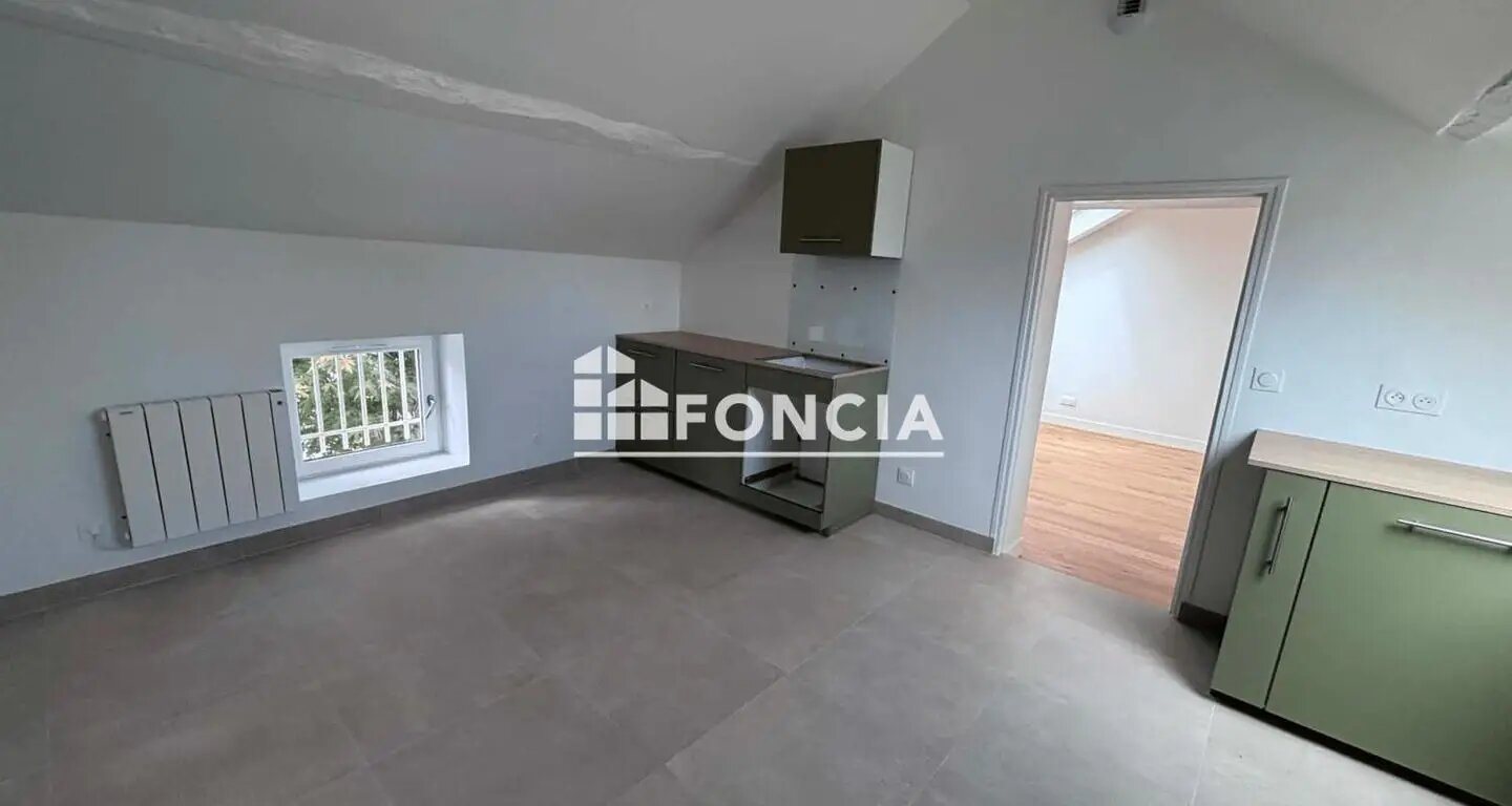 Appartement à louer, 58m², Mantes-la-Jolie
