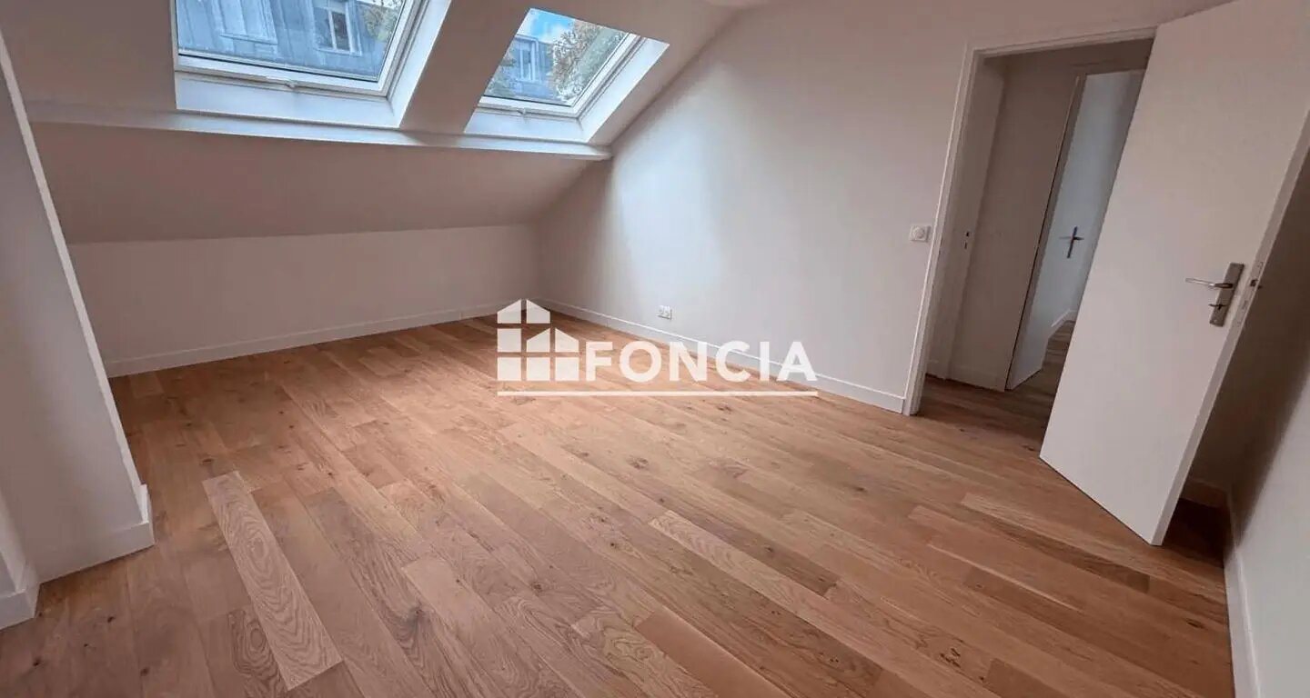 Appartement à louer, 58m², Mantes-la-Jolie