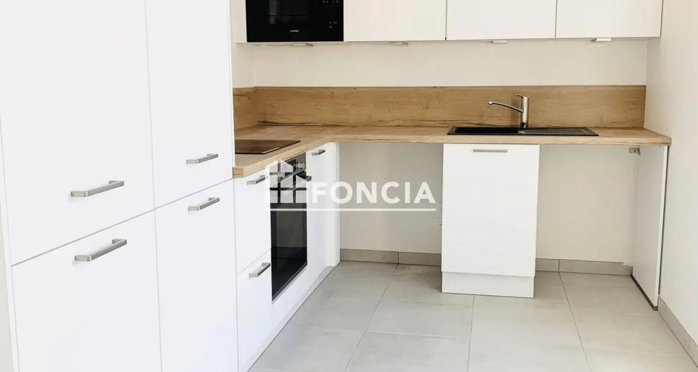 Appartement à louer, 71m², Bourg-la-Reine