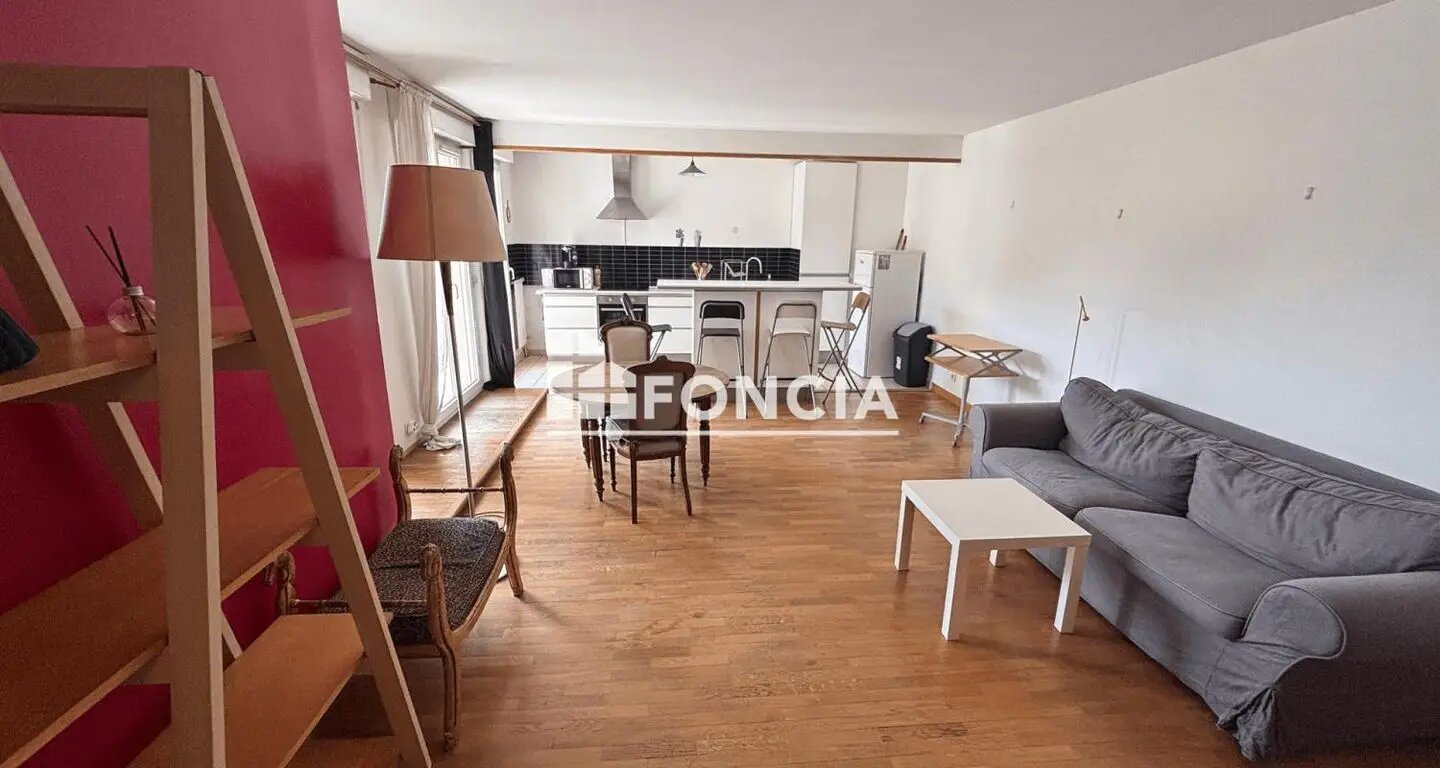 Appartement à louer, 70m², Cachan