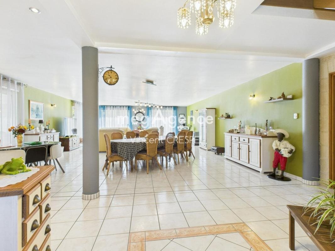 Maison à vendre, 322m², Argentré