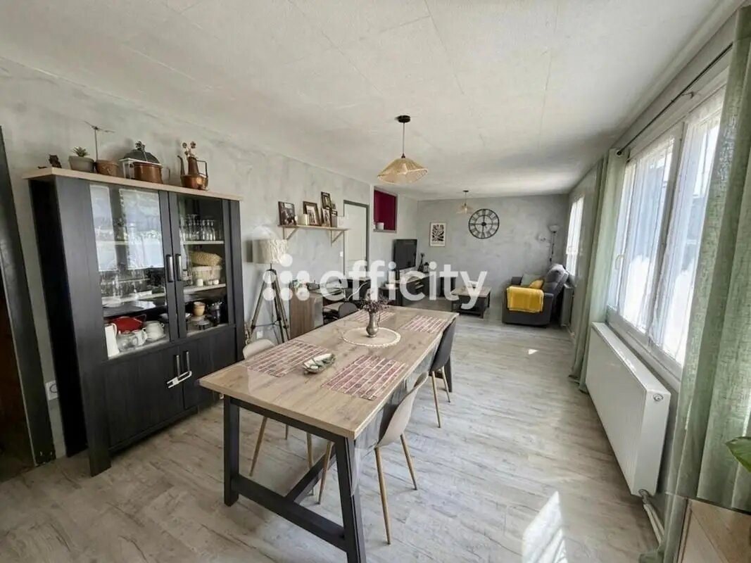 Maison à vendre, 64m², Saint-Maximin