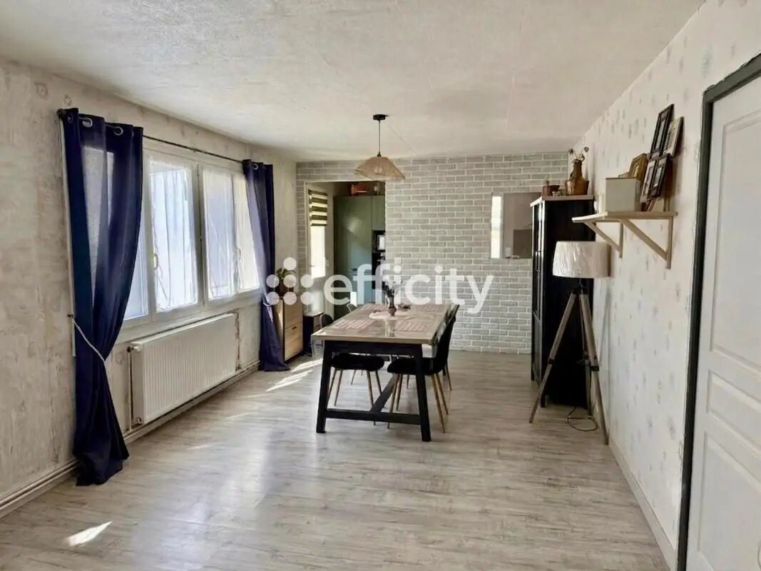 Maison à vendre, 64m², Saint-Maximin