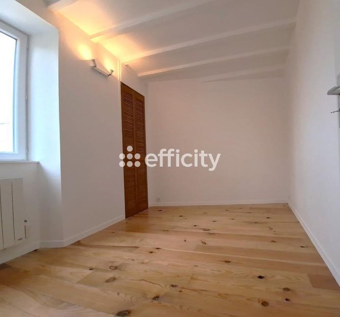 Maison à vendre, 69m², Huriel