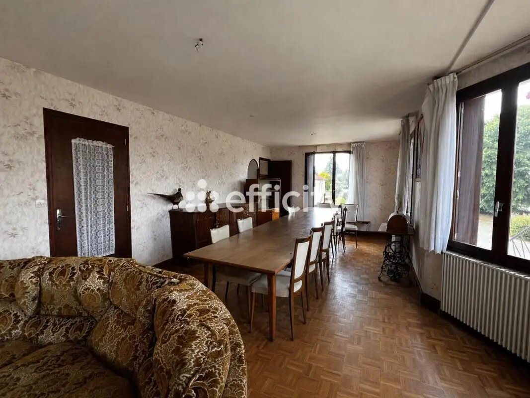 Maison à vendre, 181m², Marçay