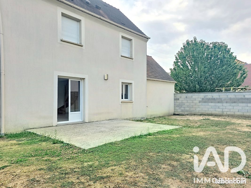 Maison à vendre, 77m², Ollainville