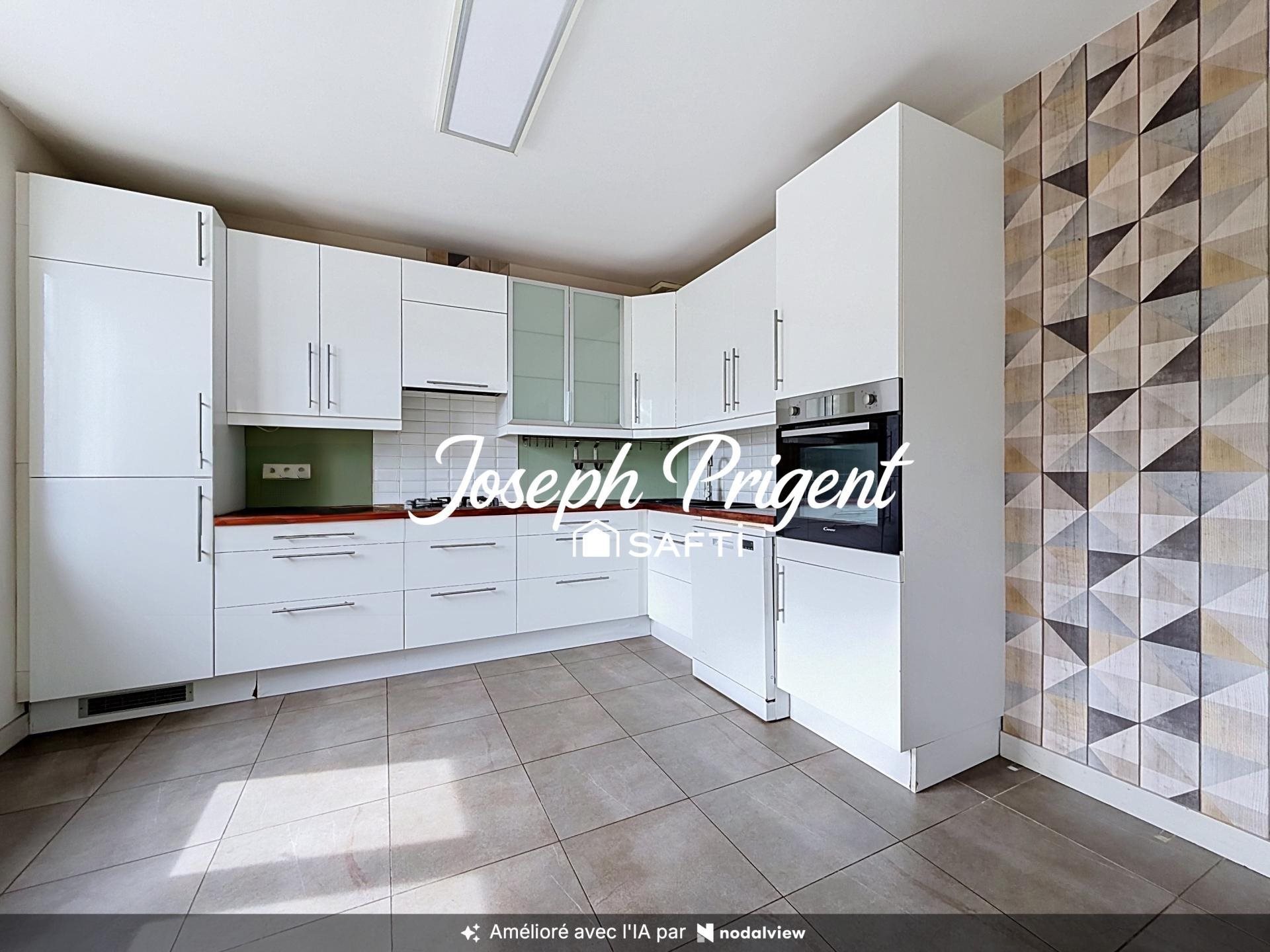 Maison à vendre, 135m², Plouguin