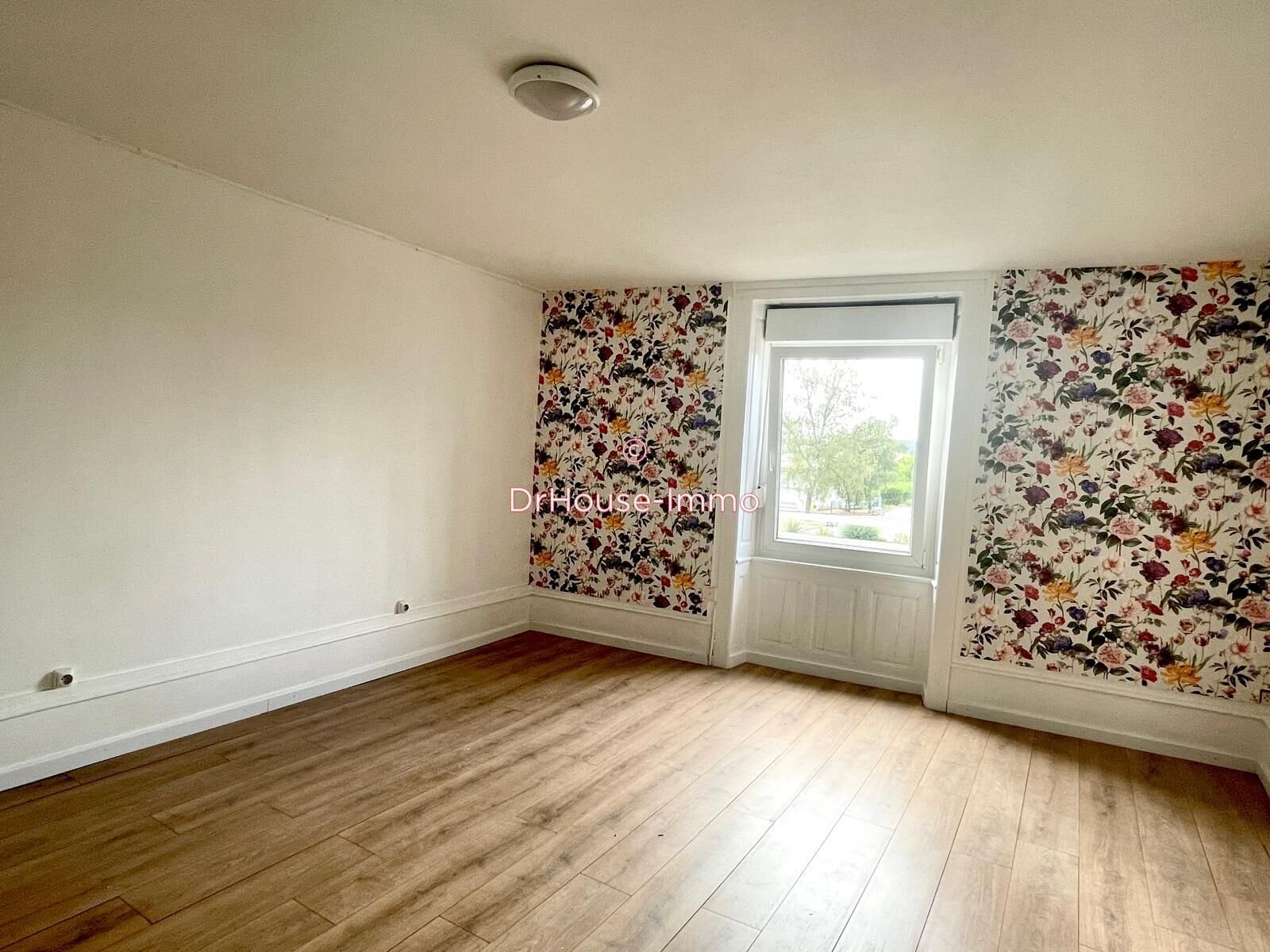 Maison à louer, 70m², Darney