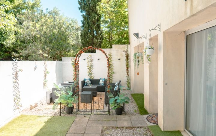 Maison à vendre, 176m², Adissan