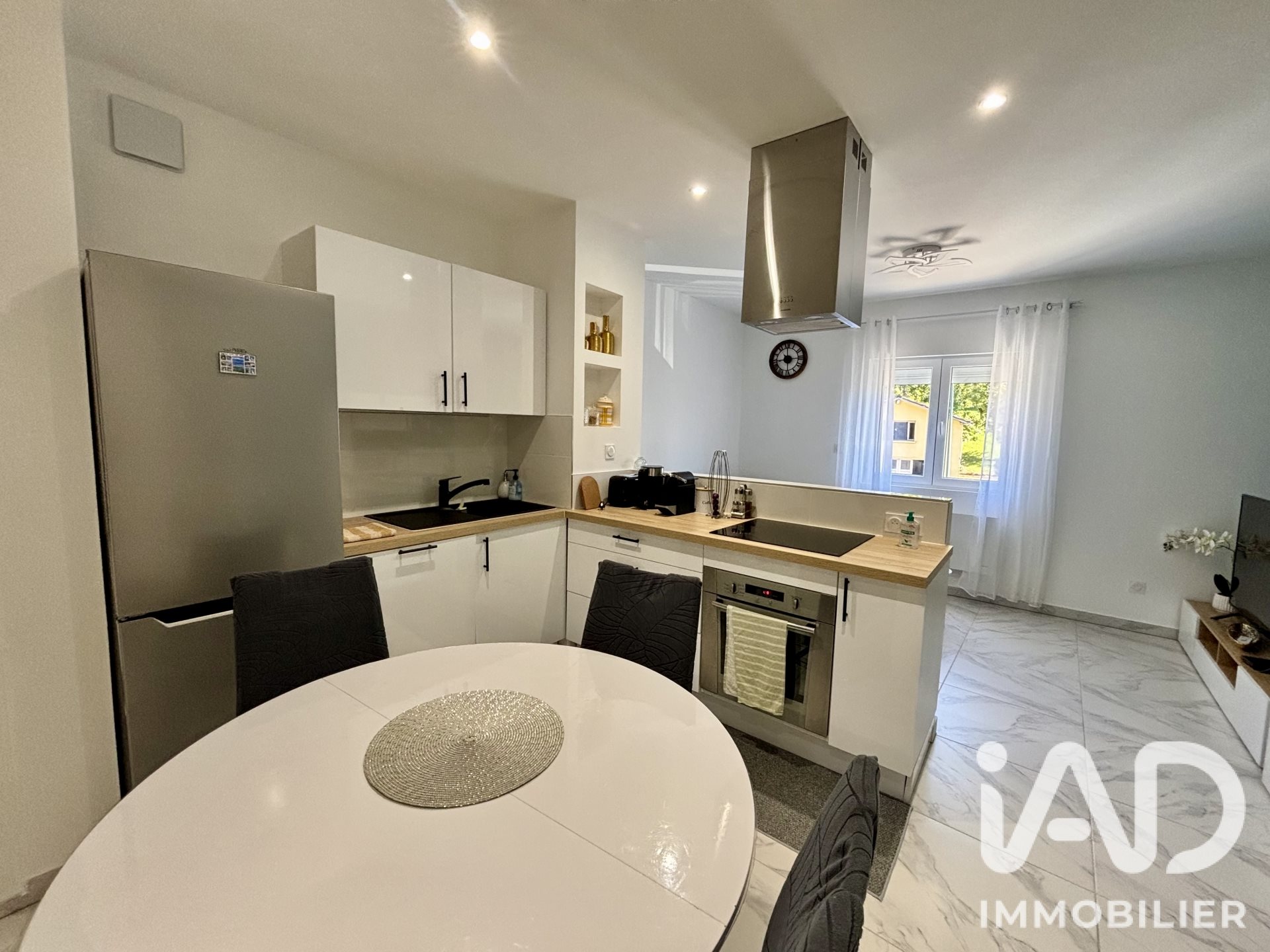 Appartement à louer, 55m², Valserhône