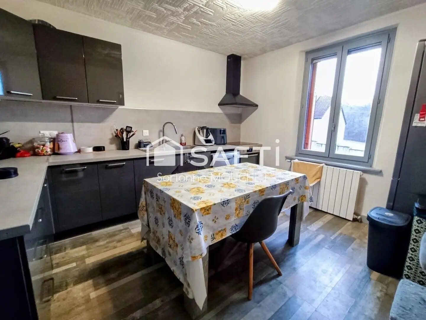 Maison à vendre, 97m², Bondeval