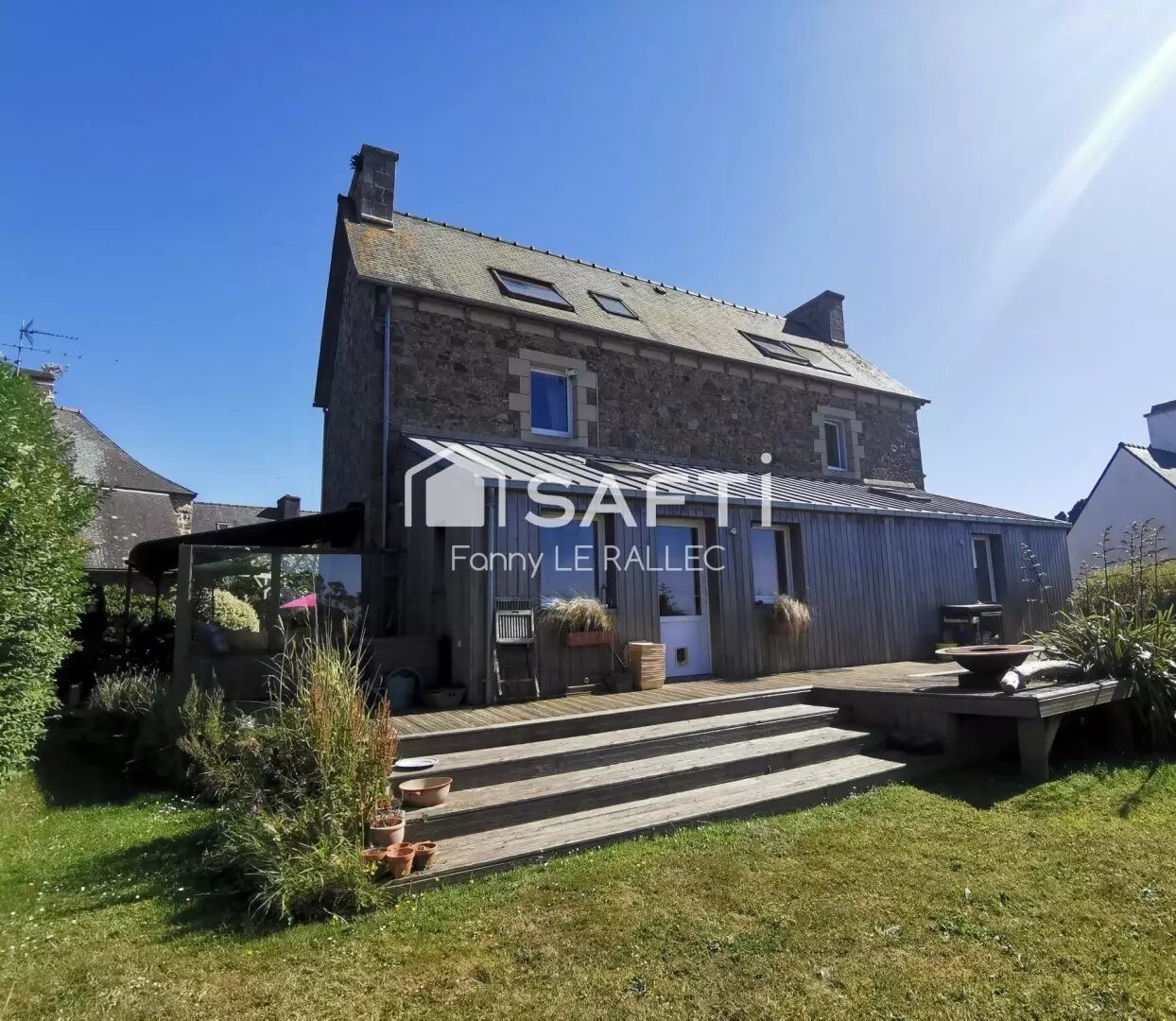 Maison à vendre, 180m², Plougrescant