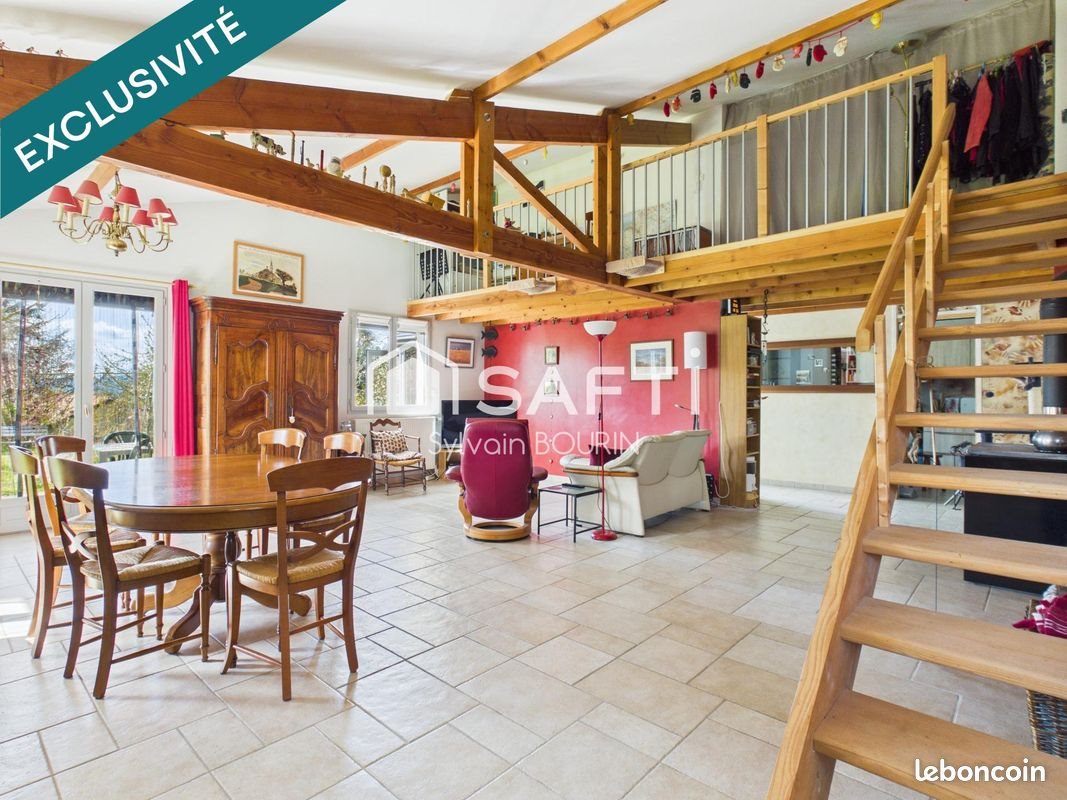 Maison à vendre, 163m², Reyrieux