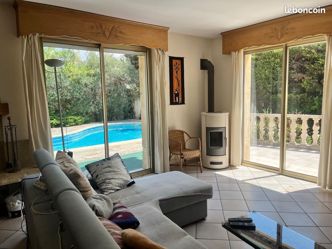 Maison à vendre, 162m², Châteauneuf-de-Gadagne