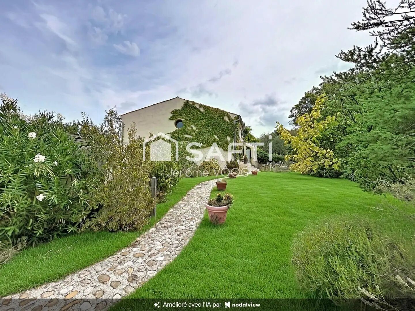 Maison à vendre, 257m², Allemagne-en-Provence