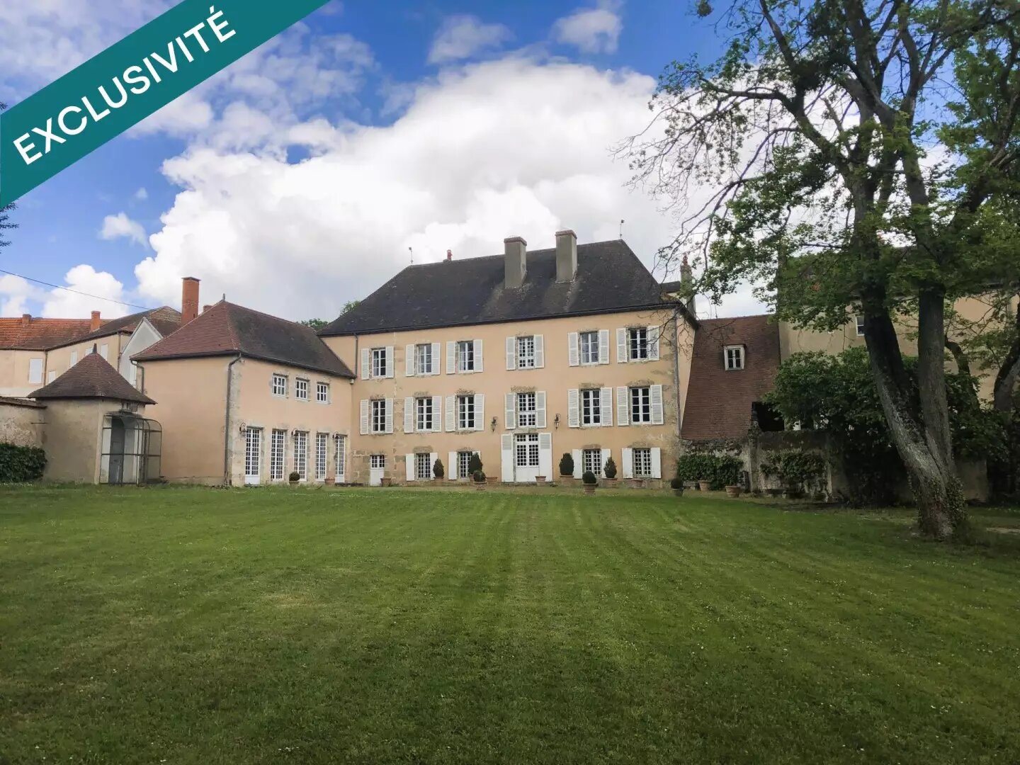Maison à vendre, 561m², Saint-Gérand-le-Puy