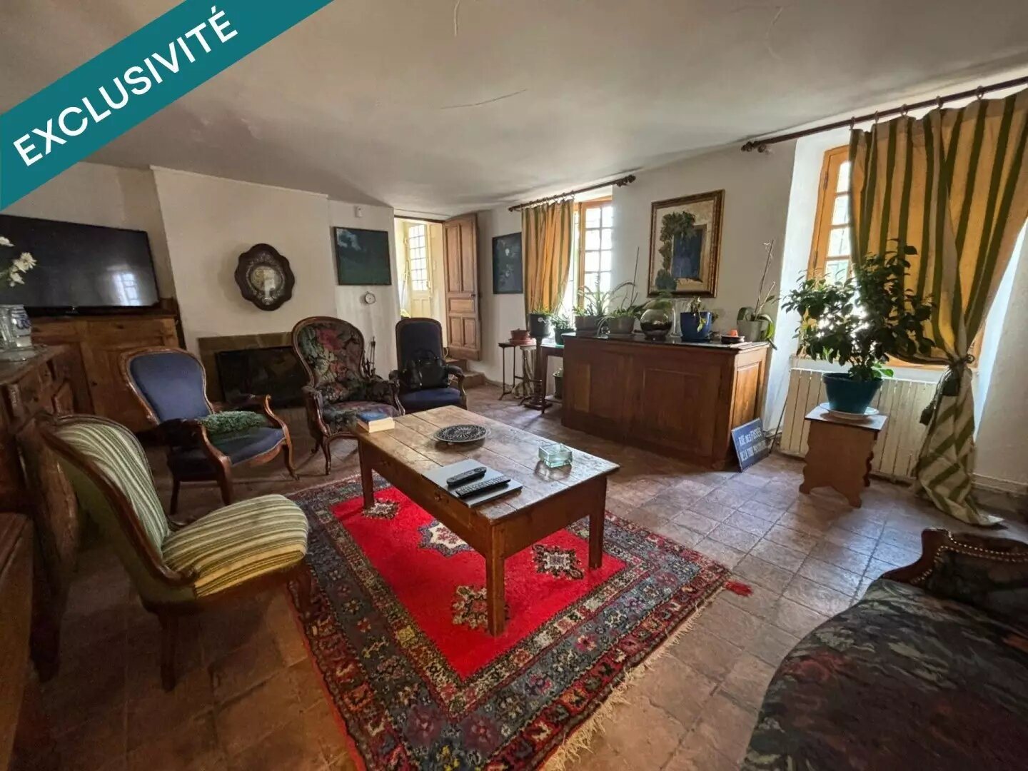 Maison à vendre, 561m², Saint-Gérand-le-Puy