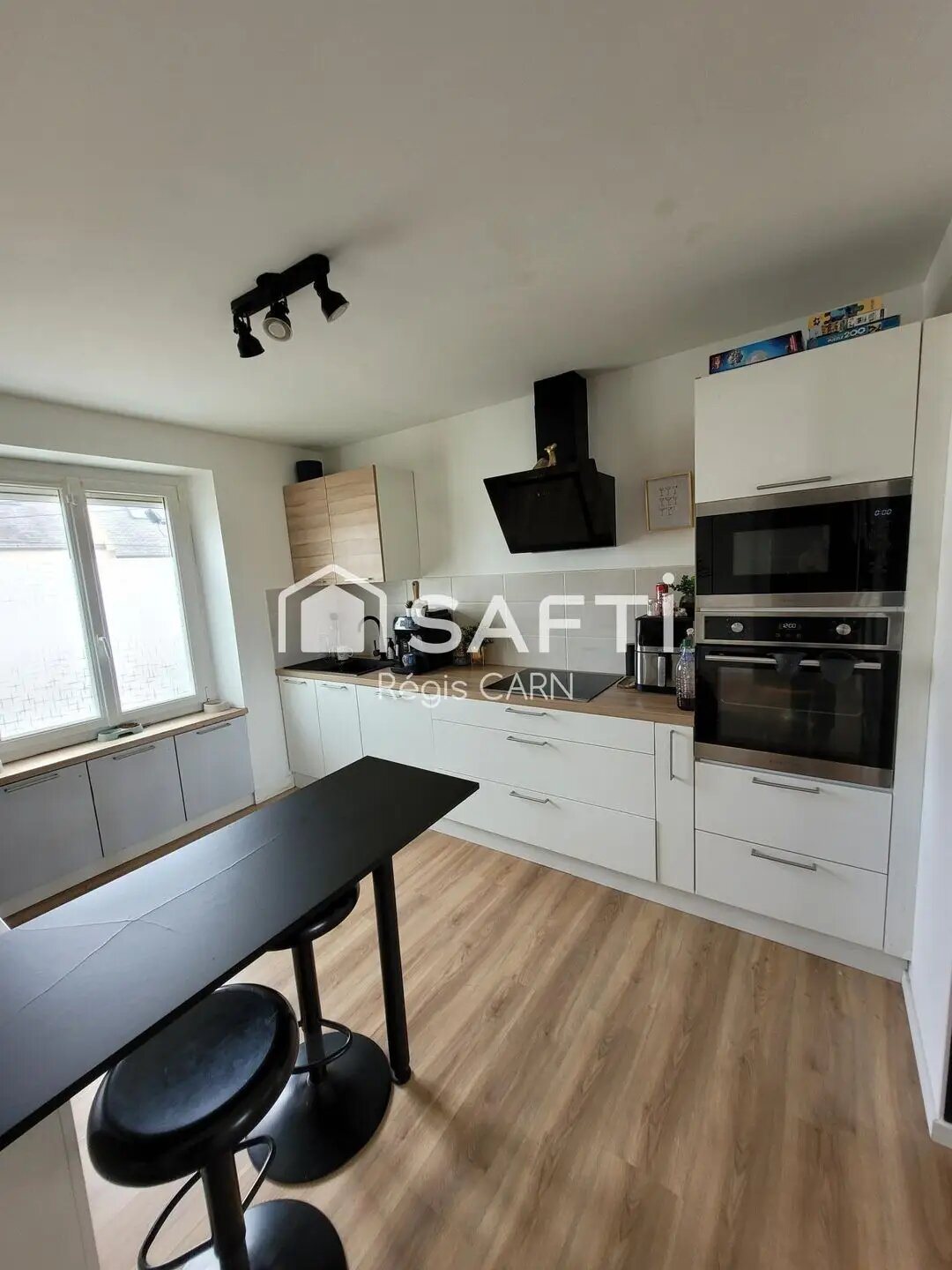 Maison à vendre, 117m², Guilers