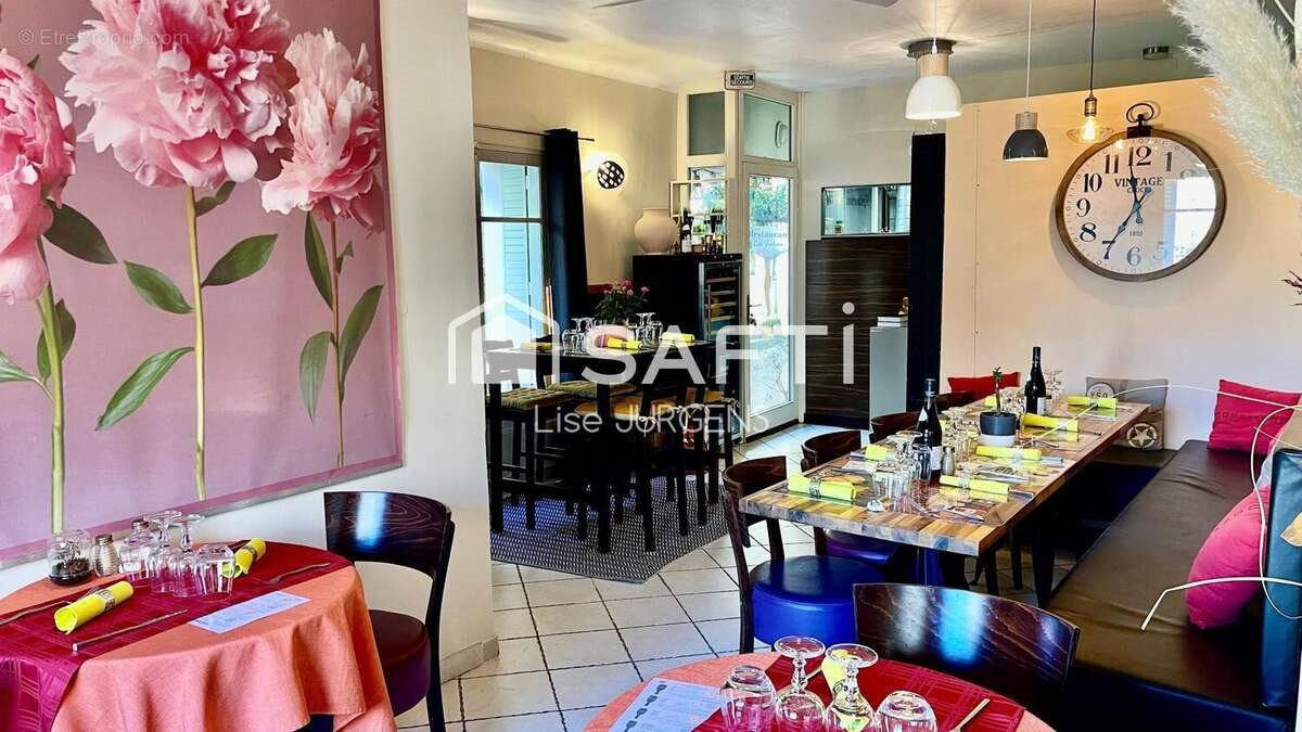 Maison à vendre, 180m², Venasque