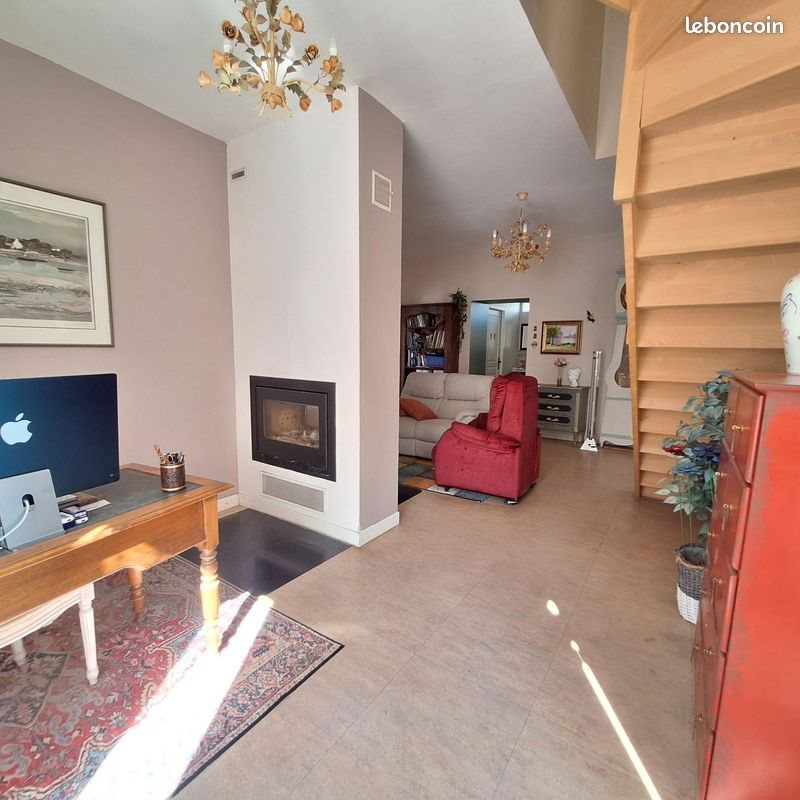 Maison à vendre, 142m², Saint-Sernin-du-Bois